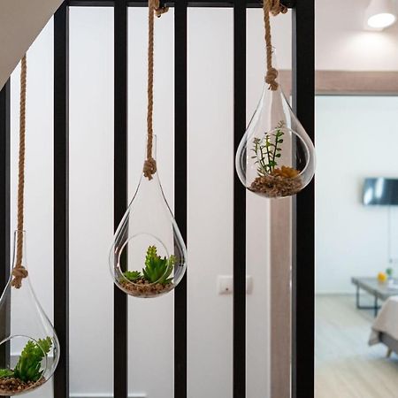 White&Gray Apartment Rethymno  Екстер'єр фото