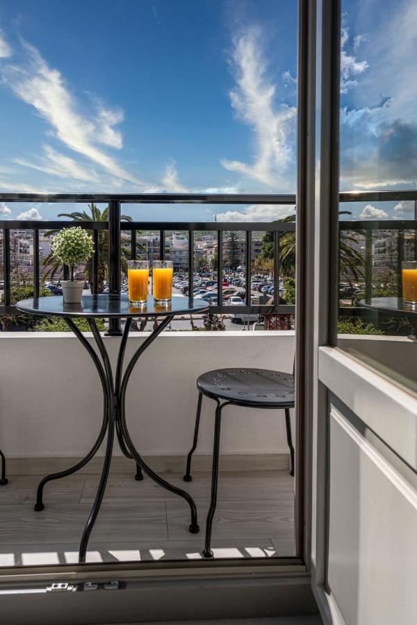 White&Gray Apartment Rethymno  Екстер'єр фото